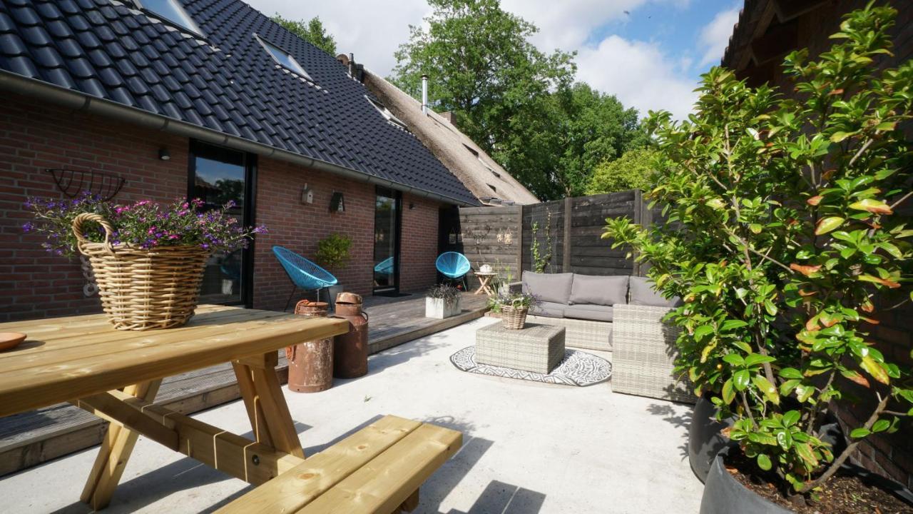 Bed En Breakfast Het Oelenest Hooghalen Exterior foto